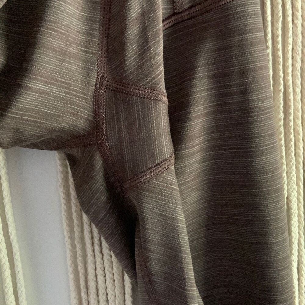 ATHLETA Women's Elation Space Dye 7/8 Leggings Coffee House Brown XXS - Picture 8 of 12
